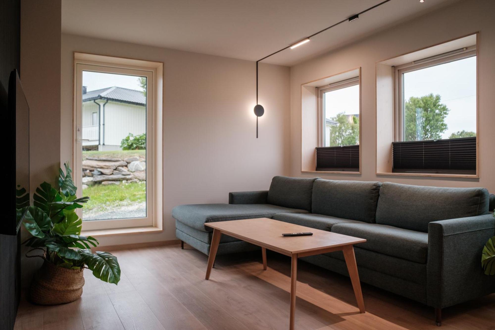 Sommaroya Beach Apartment Tromso Exterior photo