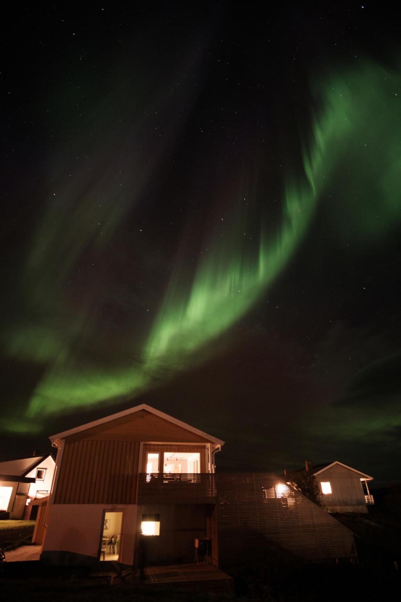 Sommaroya Beach Apartments Tromso Exterior photo